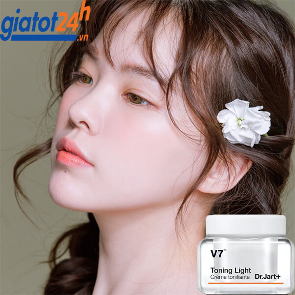 Dr.Jart V7 Toning Light có thực sự thần thánh như lời đồn? 9 kem dr.jart v7 toning light có tốt không