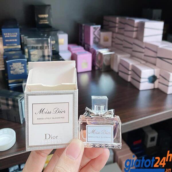 Lọ Nước Hoa Miss Dior Absolutely Blooming giá