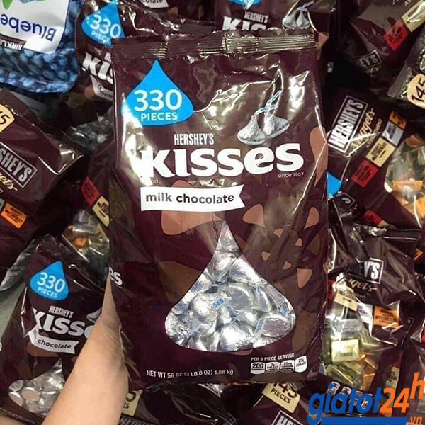 Kẹo Socola Hershey's Kisses Milk Chocolate Màu Nâu bán ở đâu