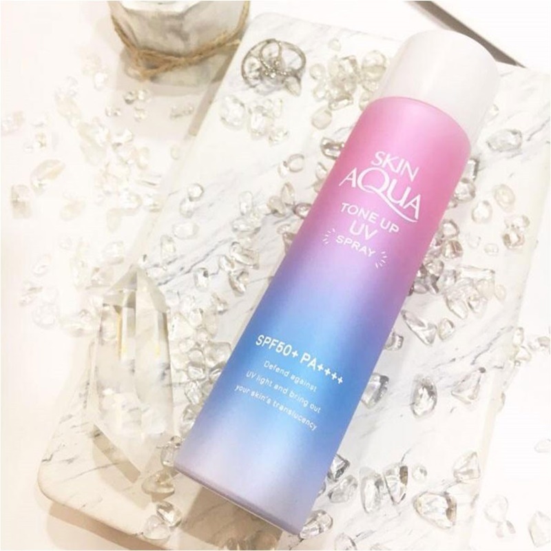 Xịt chống nắng Rohto Skin Aqua Tone Up UV Spray