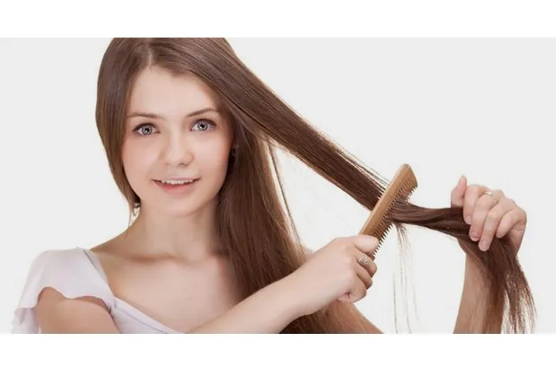 cách làm tóc mượt đơn giản tại nhà