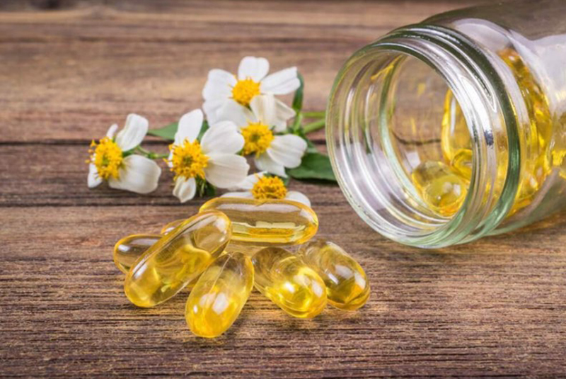 Vitamin E trộn kem nên hay không nên? Cách trộn an toàn nhất? 8 vitamin e trộn kem như thế nào