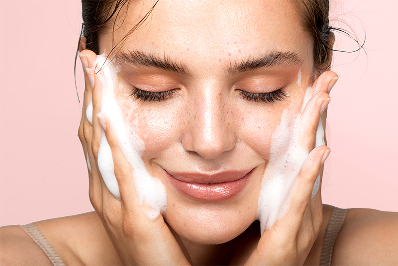 Khám phá 4 cách để có 1 làn da mịn màng như em bé 10 cách để có một làn da mịn màng theo quy trình skincare