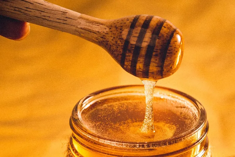 dưỡng da bằng mật ong