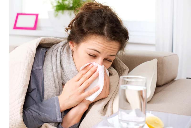 Bệnh cảm lạnh có nguy hiểm không? Nguyên nhân mắc bệnh 13 lưu ý khi bị cảm lạnh